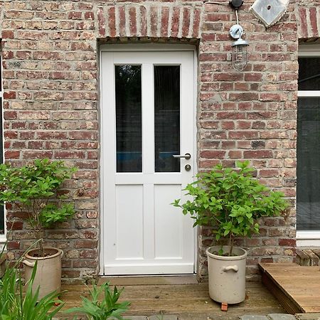 Haus Finchen - Alte Naeherei Hueckelhoven Ngoại thất bức ảnh