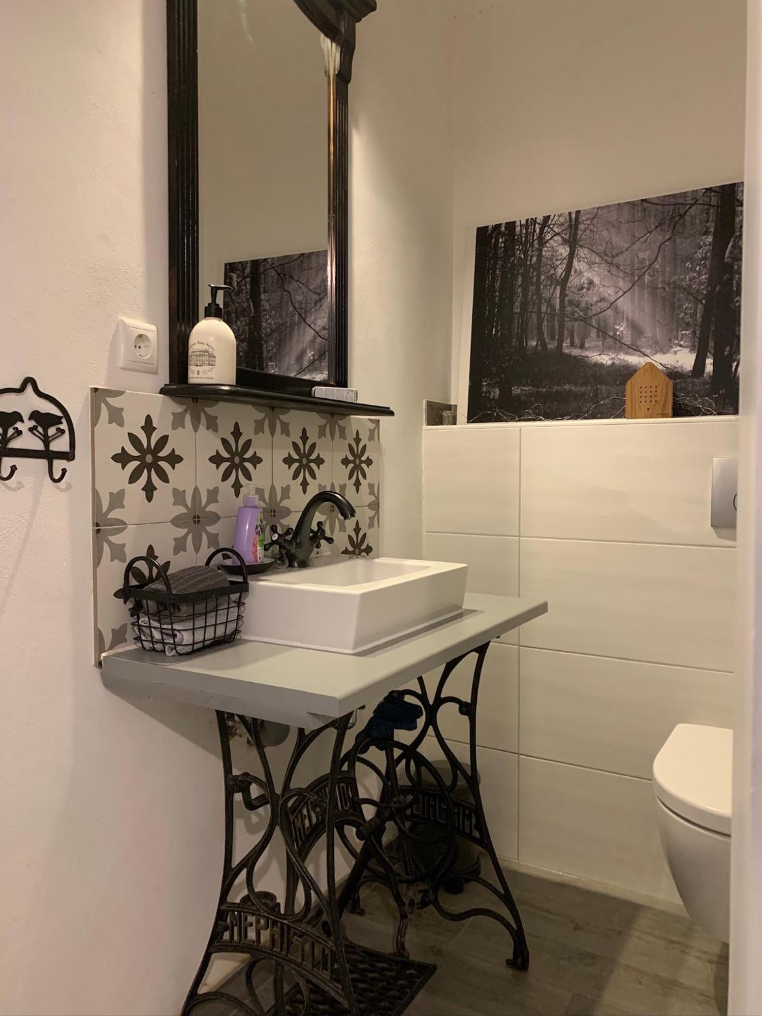 Haus Finchen - Alte Naeherei Hueckelhoven Ngoại thất bức ảnh